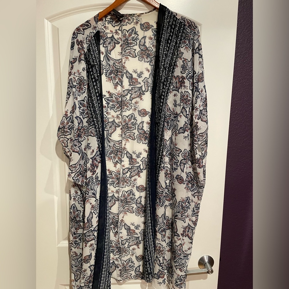 Lane Bryant Multicolor Floral Kimono